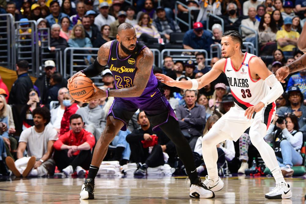 同时传递出 同时传递出